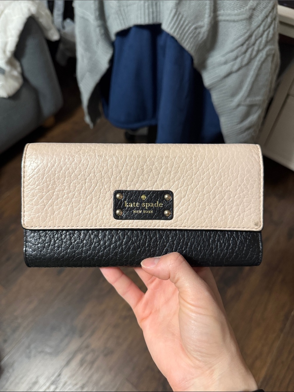 kate spade Two-Tone Pebbled Leather Wallet in Black & Cream